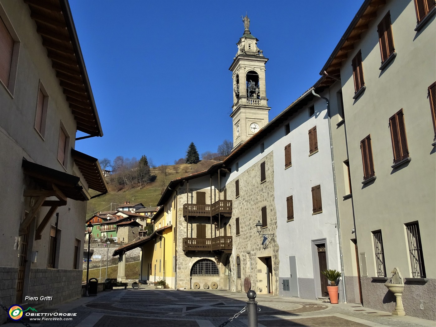 08 Partenza dalla Chiesa di Santa Croce (778 m).JPG